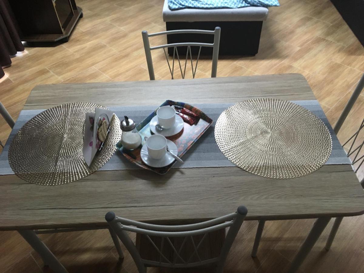 Konde Apartments B Дунавска Стреда Екстериор снимка