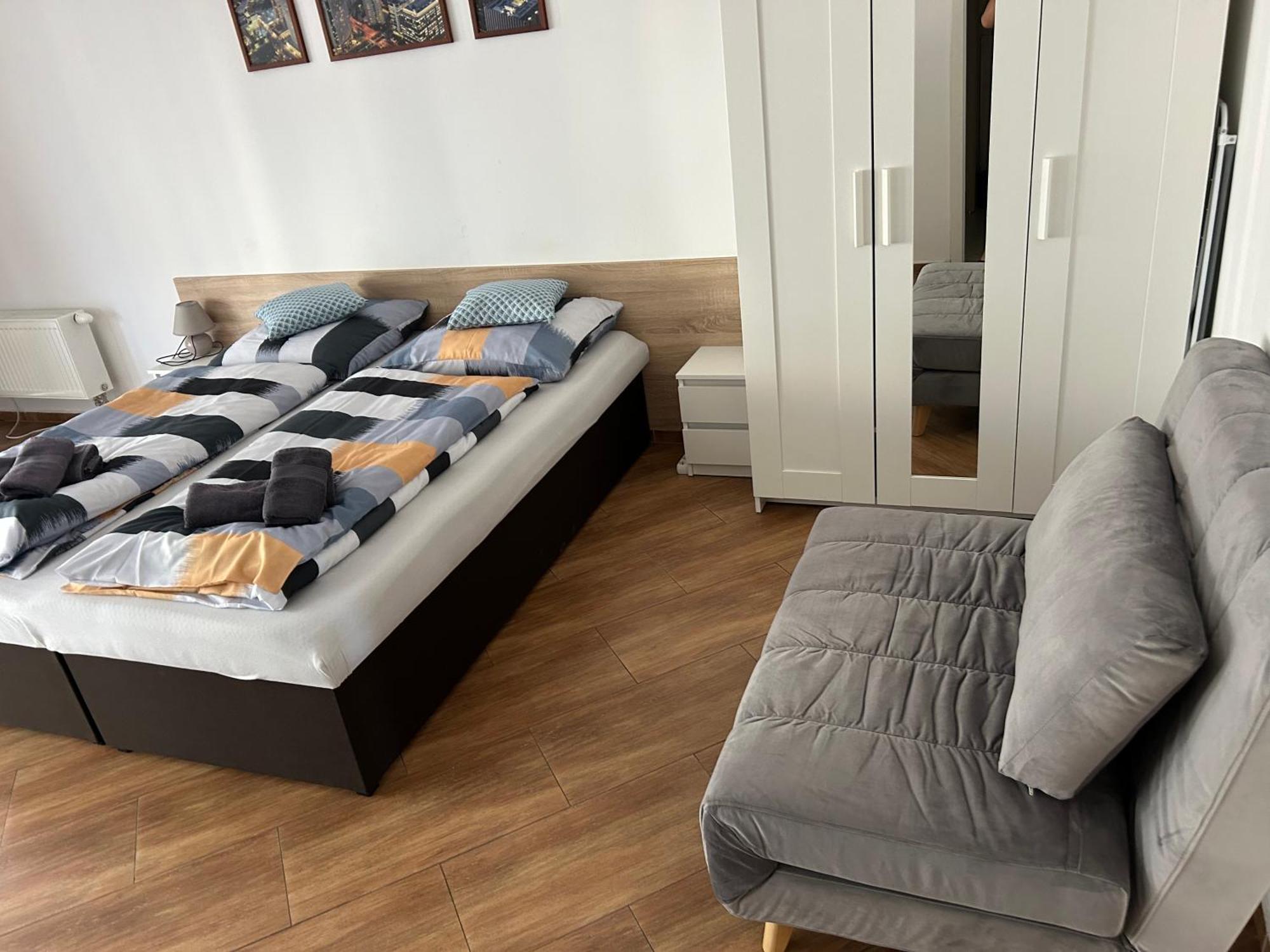 Konde Apartments B Дунавска Стреда Екстериор снимка