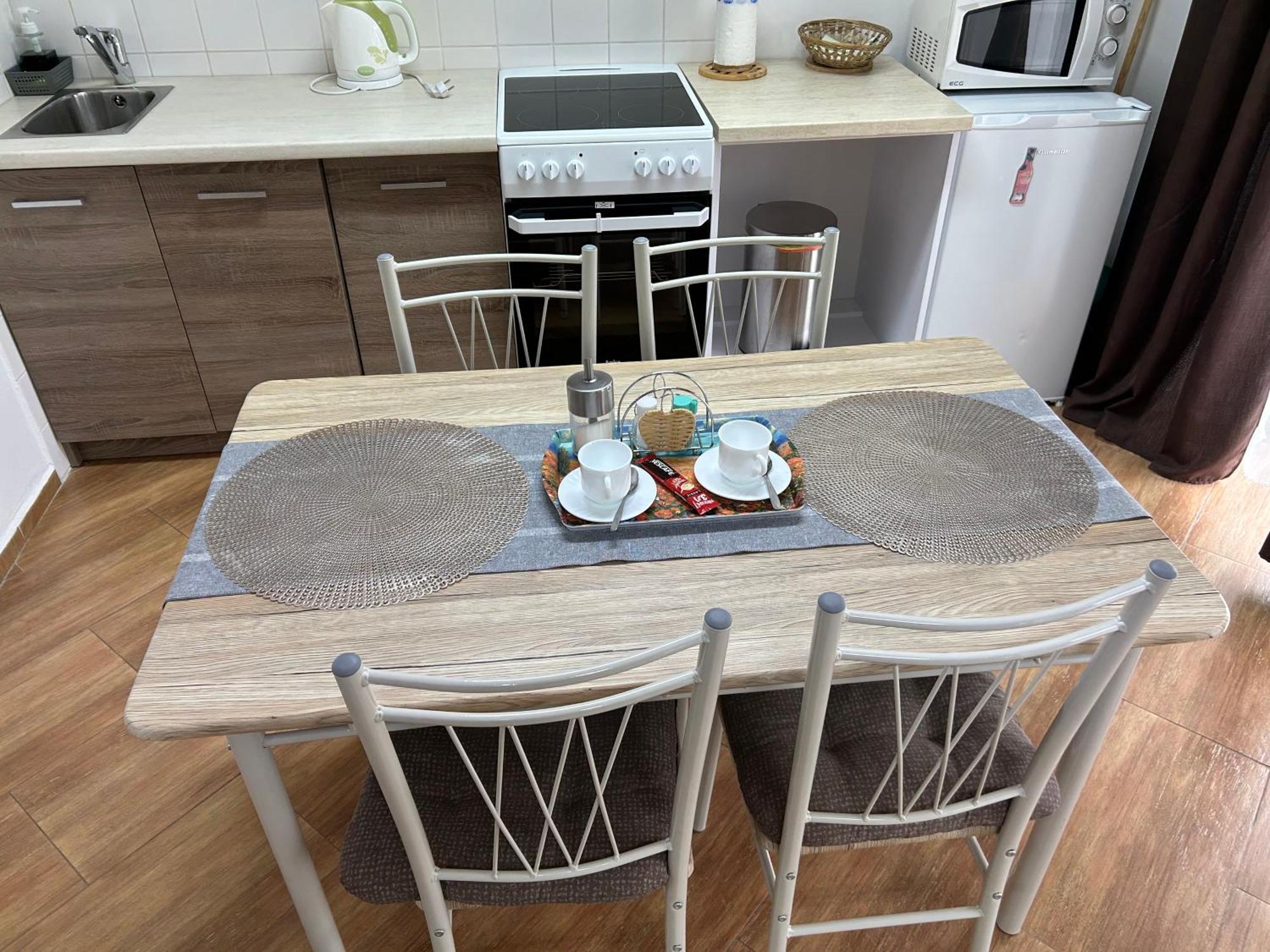 Konde Apartments B Дунавска Стреда Екстериор снимка